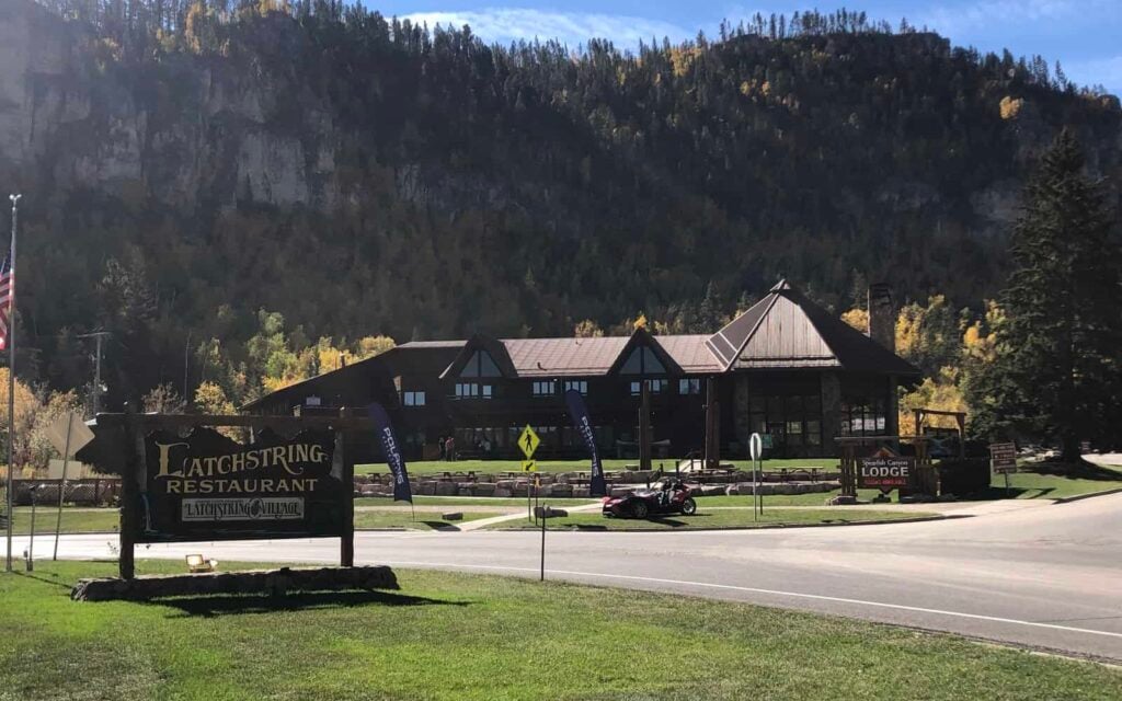 Spearfish Canyon Lodge