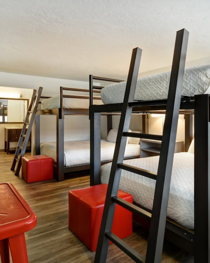 bunk beds in hotel room