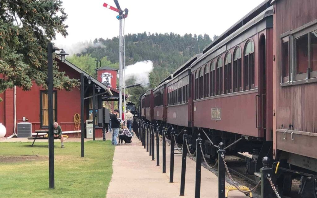 1880 trail