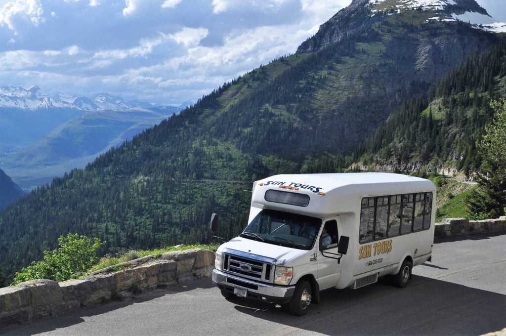 shuttle bus on Going to the Sun Road