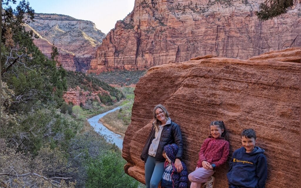 Family on Kayenta Trail in Zion