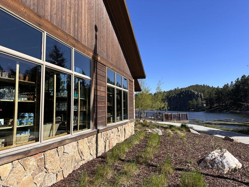 Lodge at Lake
