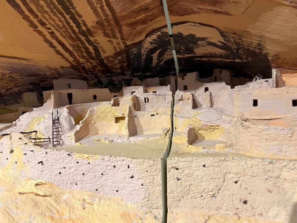 cliff dwelling in Navajo National Monument