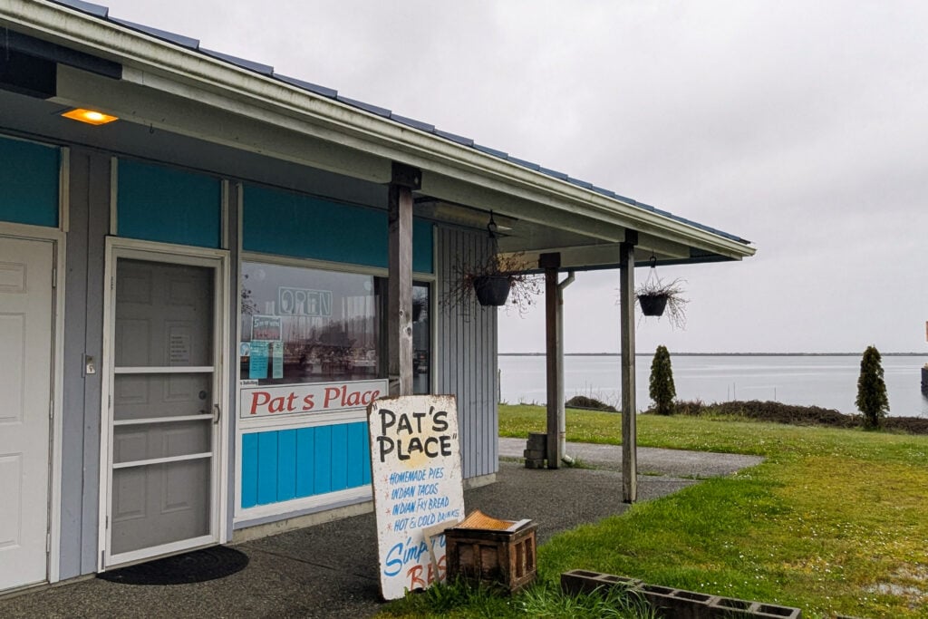 restaurant near beach