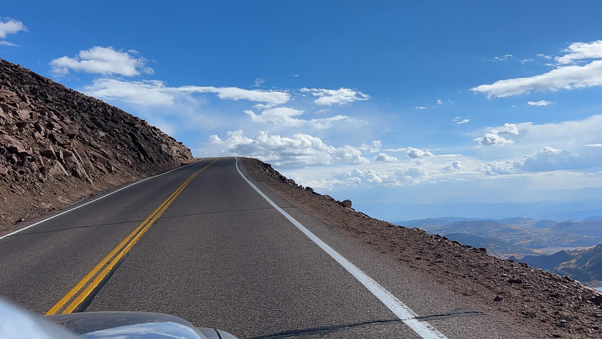 10 Things to Know Before Driving Pikes Peak - wereintherockies