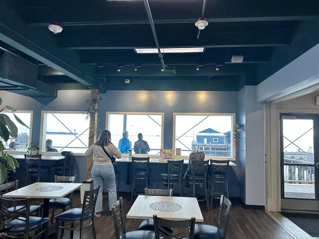 dining room in cafe