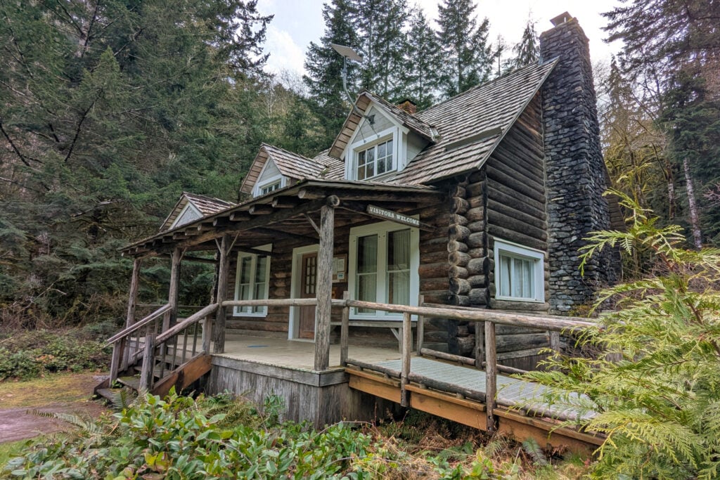 log cabin ranger station