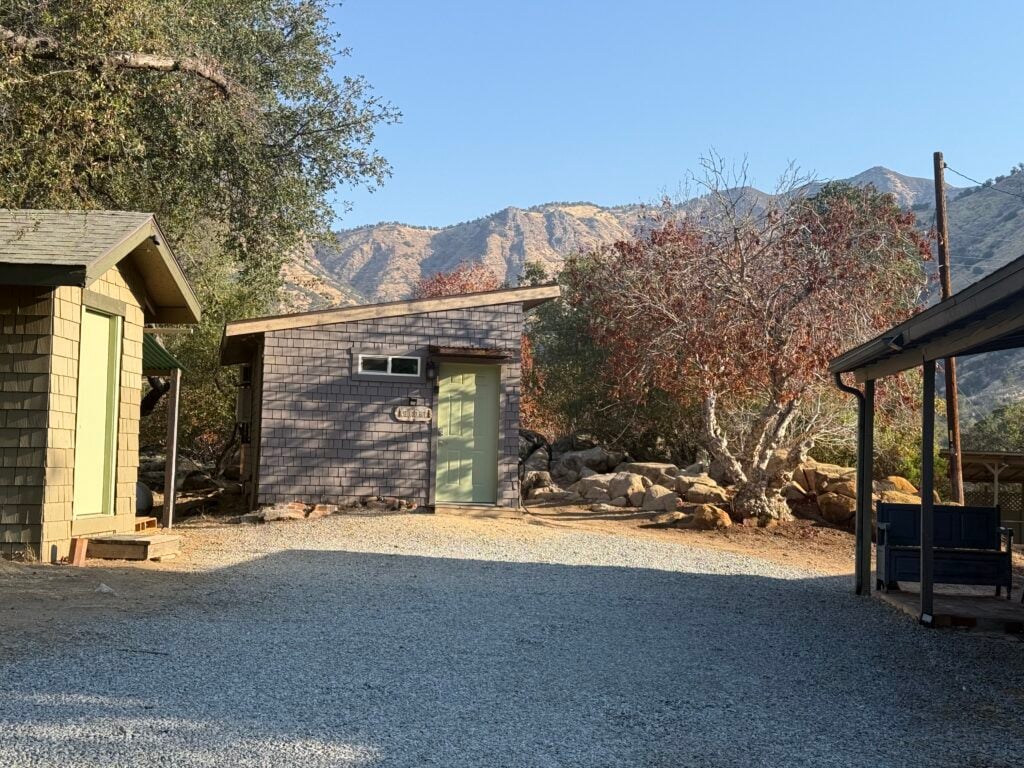 Little hut
