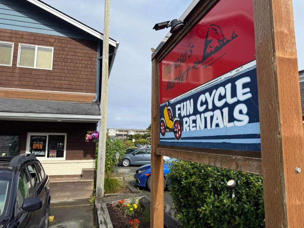 Fun Cycle Rentals sign