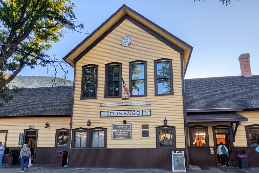 train station