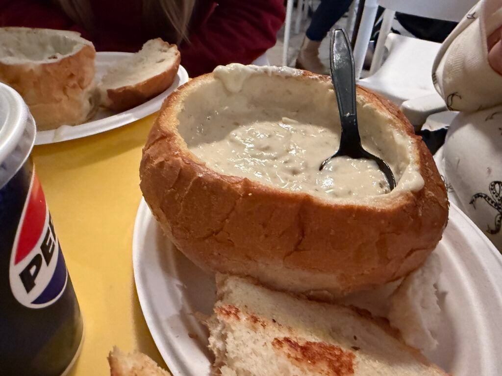 clam chowder in a bread bowl