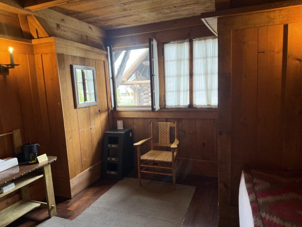 room in Old Faithful Inn in Yellowstone