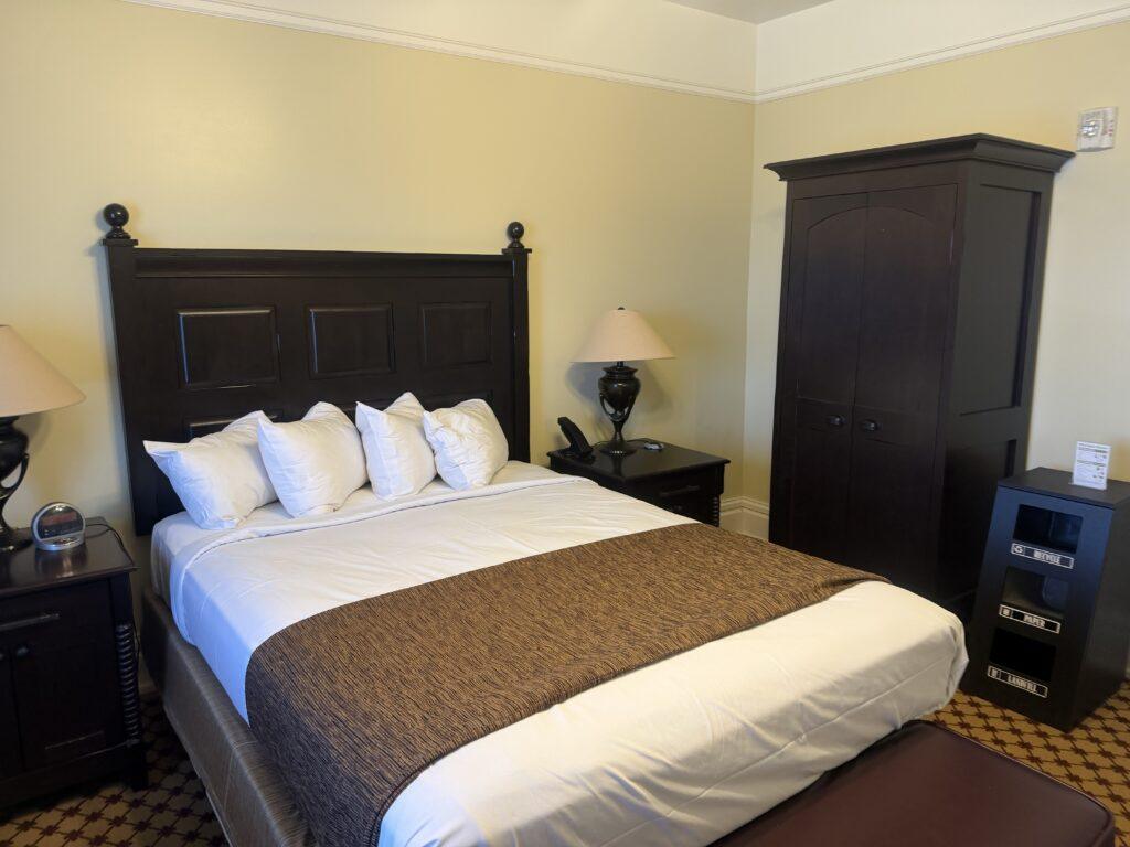 hotel room in Yellowstone